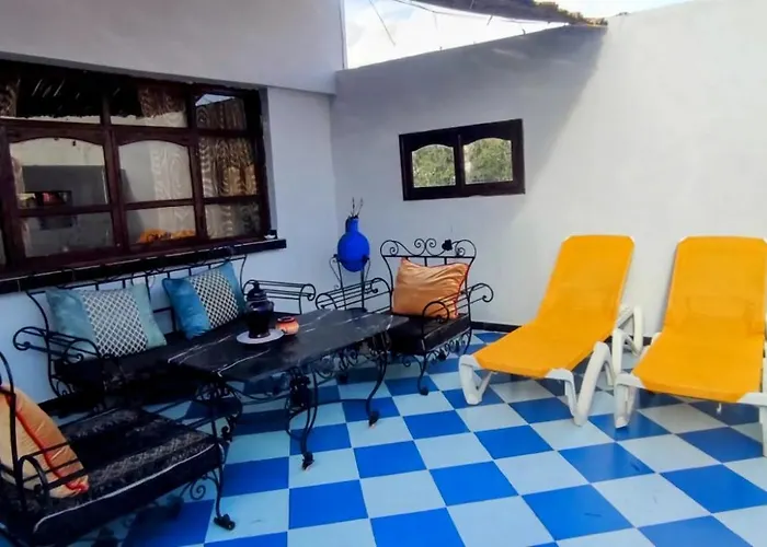 Bird Guesthouse